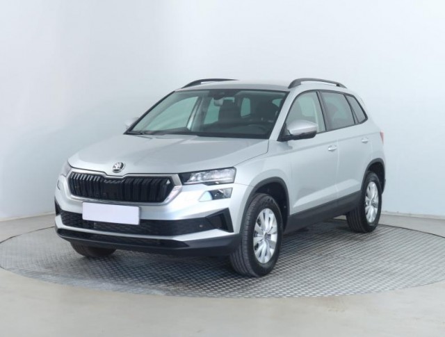 Škoda Karoq  1.5 TSI Selection