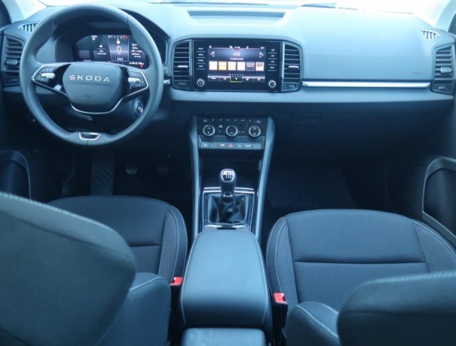 Škoda Karoq  1.5 TSI Selection