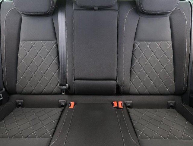 Škoda Karoq  2.0 TDI Sportline