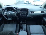 Mitsubishi Outlander  2.0 