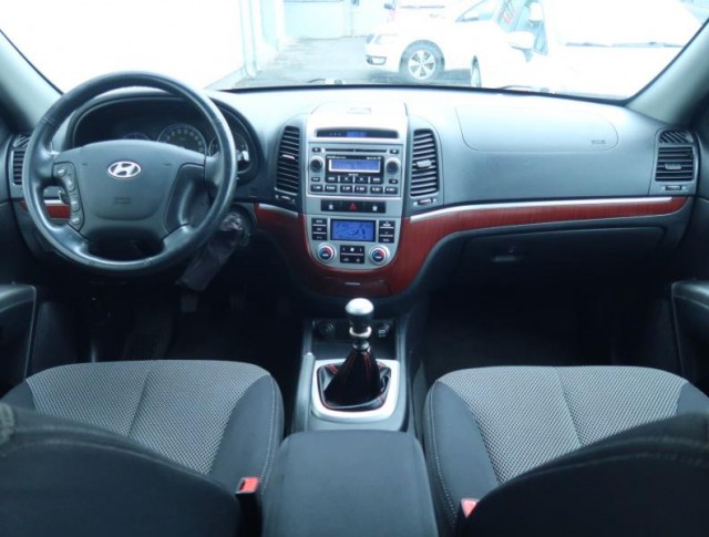 Hyundai Santa Fe  2.2 CRDi 