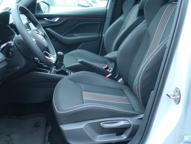 Škoda Kamiq  1.0 TSI Monte Carlo