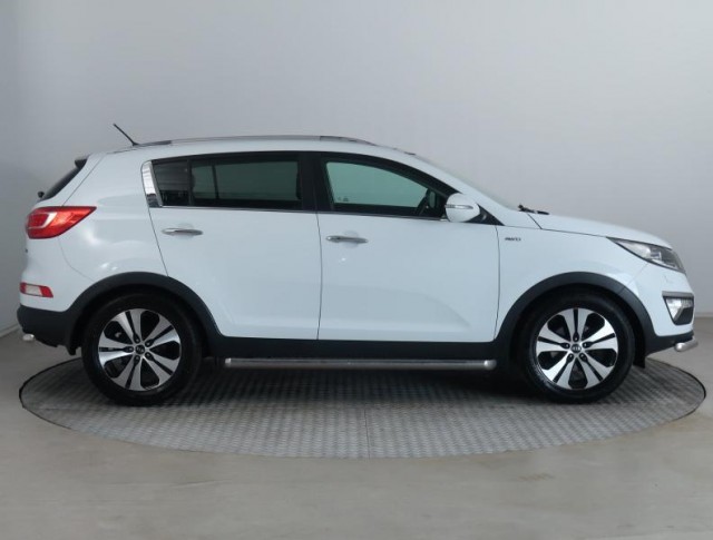Kia Sportage  2.0 CRDi 