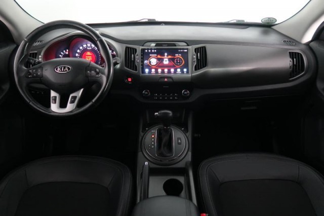 Kia Sportage  2.0 CRDi 