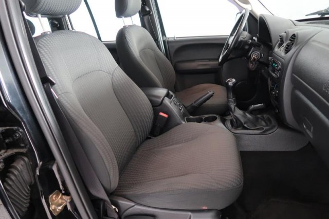 Jeep Cherokee  2.5 CRD 