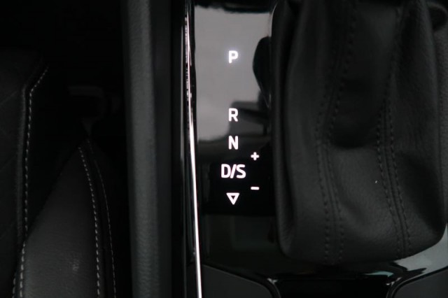 Škoda Karoq  1.6 TDI Style