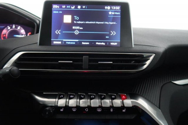 Peugeot 3008  1.2 PureTech 