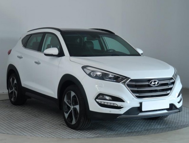 Hyundai Tucson  2.0 CRDi 