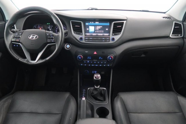 Hyundai Tucson  2.0 CRDi 