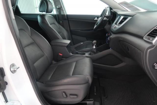 Hyundai Tucson  2.0 CRDi 