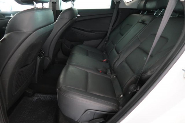 Hyundai Tucson  2.0 CRDi 