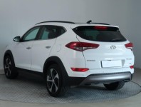 Hyundai Tucson  2.0 CRDi 