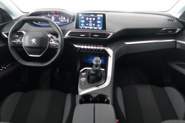 Peugeot 5008  PureTech 130 