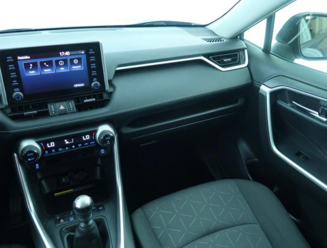 Toyota RAV 4  2.0 Valvematic Comfort