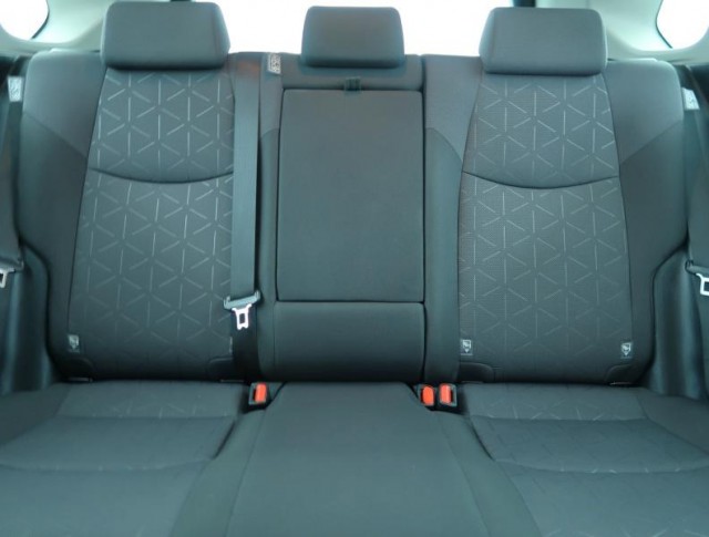 Toyota RAV 4  2.0 Valvematic Comfort