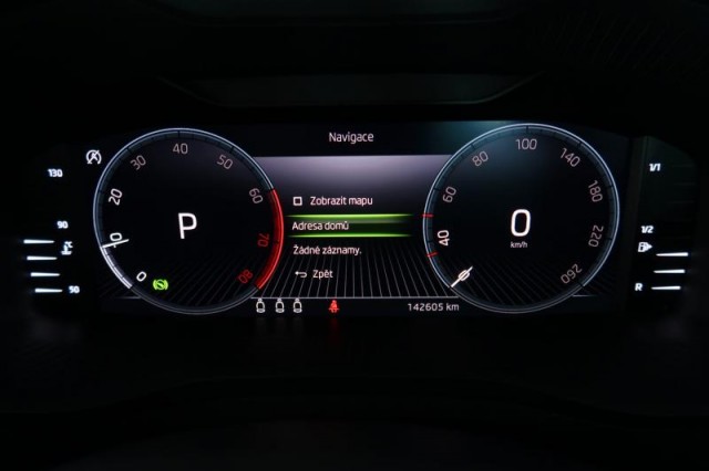 Škoda Karoq  1.5 TSI Sportline