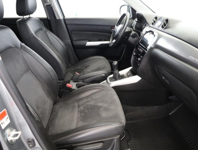 Suzuki Vitara  1.6 VVT 