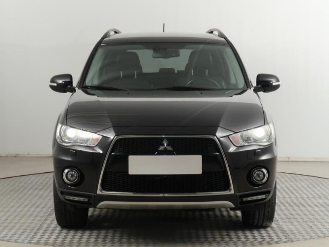 Mitsubishi Outlander  2.2 DI-D 
