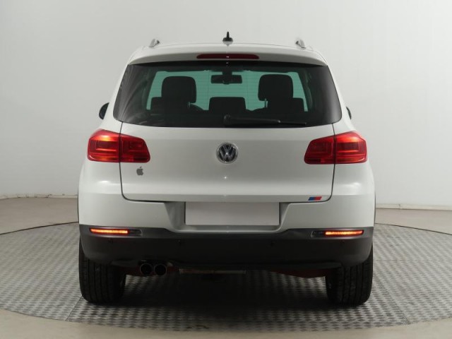 Volkswagen Tiguan  2.0 TDI 