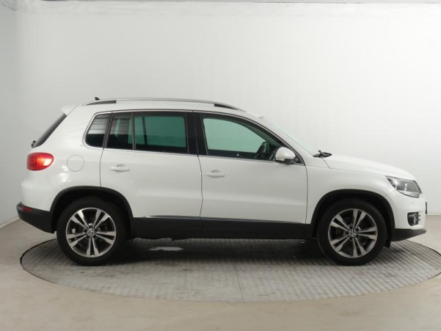 Volkswagen Tiguan  2.0 TDI 