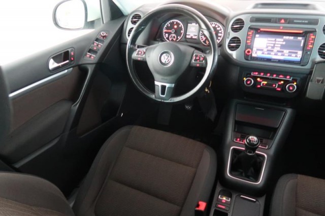 Volkswagen Tiguan  2.0 TDI 