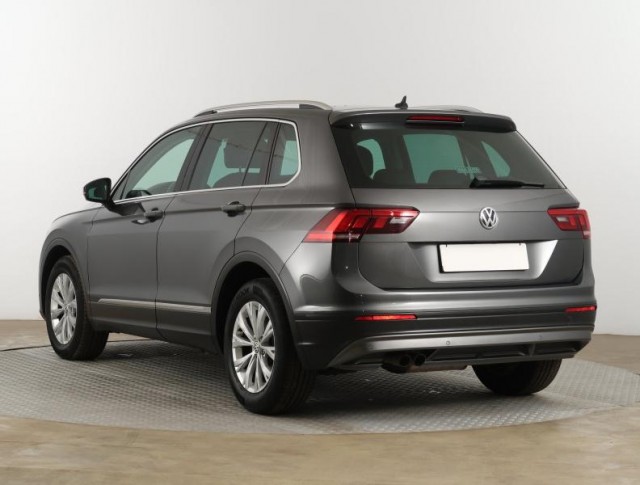 Volkswagen Tiguan  2.0 TDI 