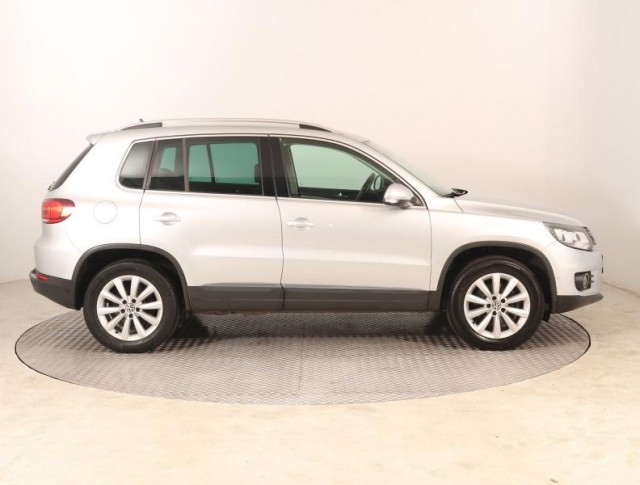 Volkswagen Tiguan  2.0 TDI 