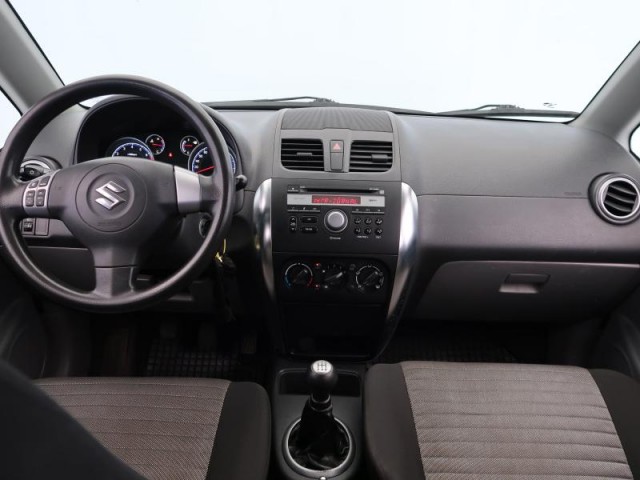 Suzuki SX4  1.6 VVT 