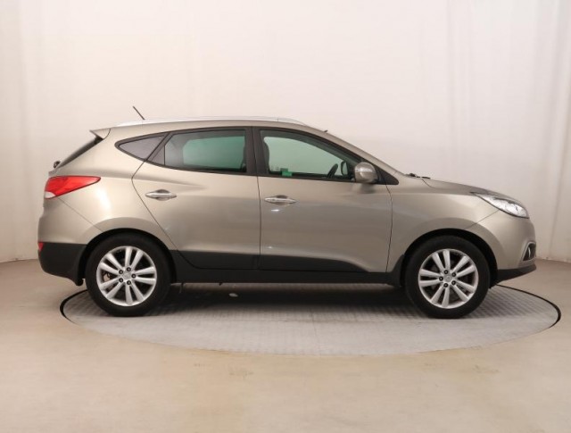 Hyundai ix35  2.0 CVVT 