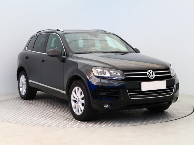 Volkswagen Touareg  3.0 TDI 