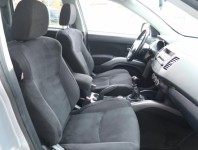 Mitsubishi Outlander  2.0 DI-D 