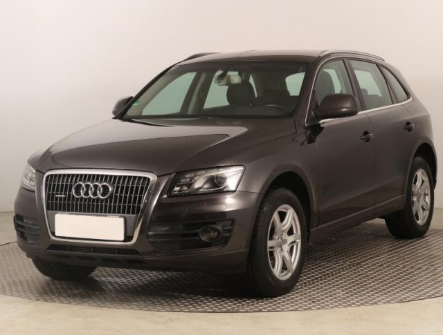 Audi Q5  2.0 TDI 