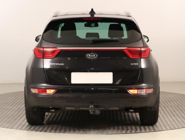 Kia Sportage  2.0 CRDi 