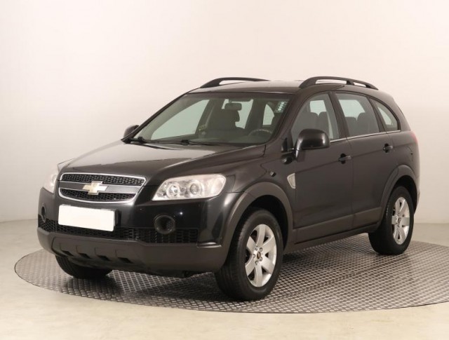 Chevrolet Captiva  2.4 i 