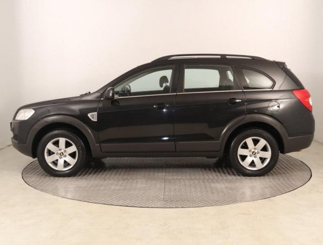 Chevrolet Captiva  2.4 i 