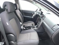 Chevrolet Captiva  2.4 i 