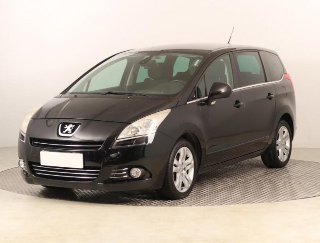 Peugeot 5008  1.6 HDi 