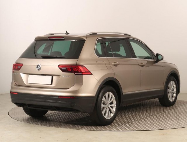 Volkswagen Tiguan  1.4 TSI 