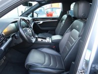 Volkswagen Touareg  3.0 TDI 