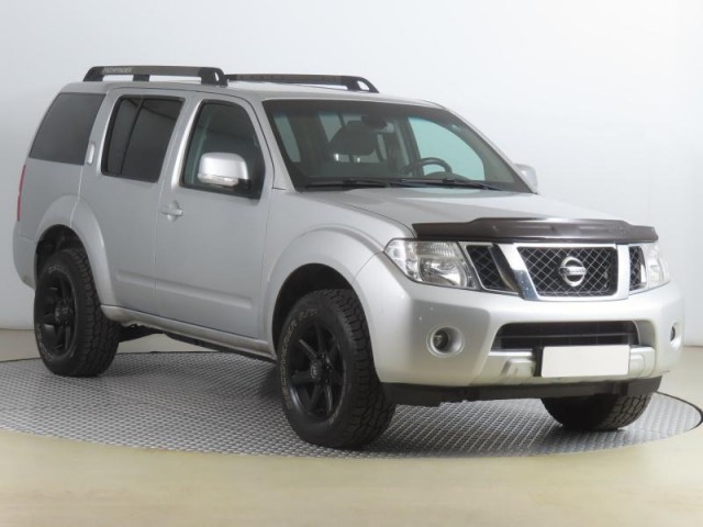 Nissan Pathfinder  2.5 dCi 