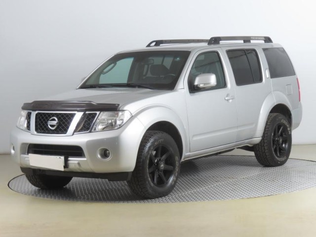 Nissan Pathfinder  2.5 dCi 