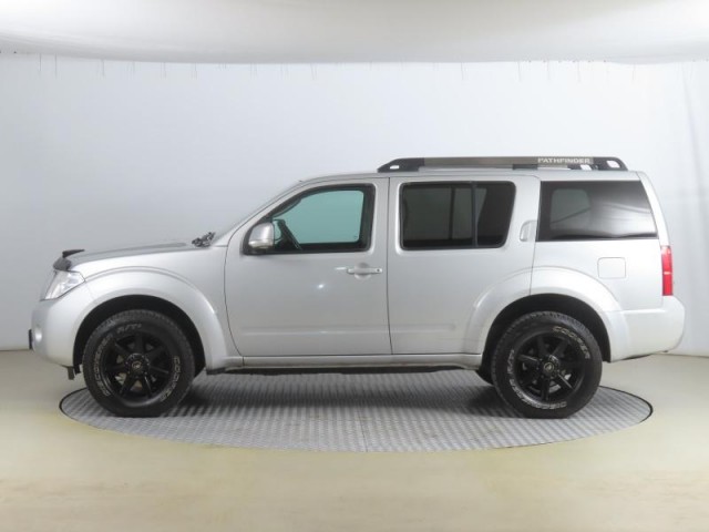 Nissan Pathfinder  2.5 dCi 