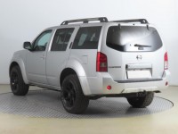 Nissan Pathfinder  2.5 dCi 