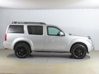 Nissan Pathfinder  2.5 dCi 