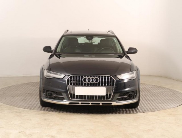 Audi A6 Allroad  3.0 TDI 