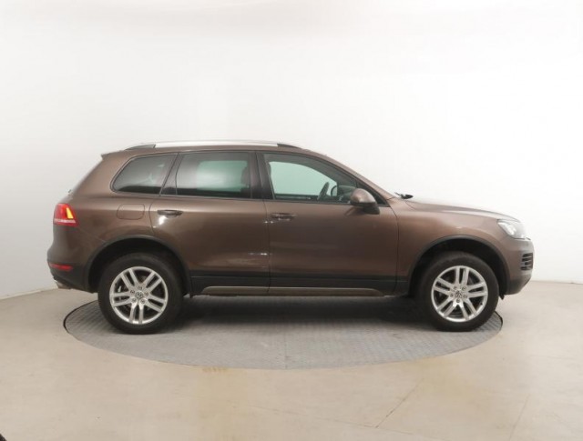 Volkswagen Touareg  3.0 TDI 