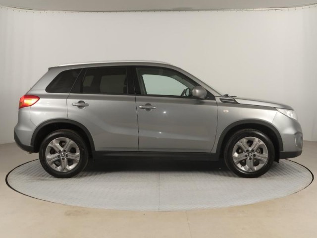 Suzuki Vitara  1.6 VVT 