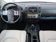 Nissan Navara  2.5 DCi 