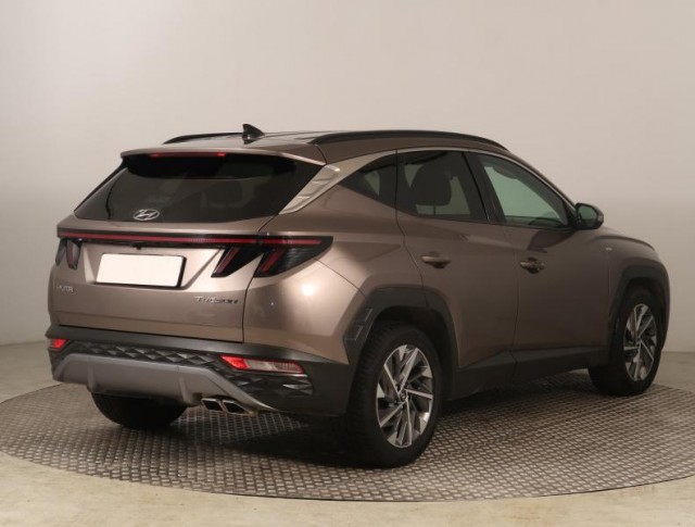 Hyundai Tucson  1.6 CRDi 48V MHEV 