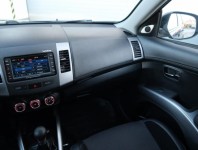 Mitsubishi Outlander  2.0 DI-D 